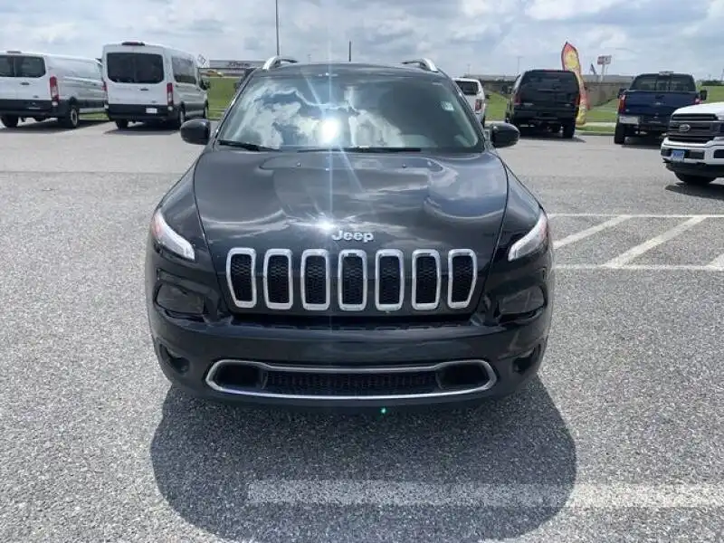 2016 Jeep Cherokee Limited's photo