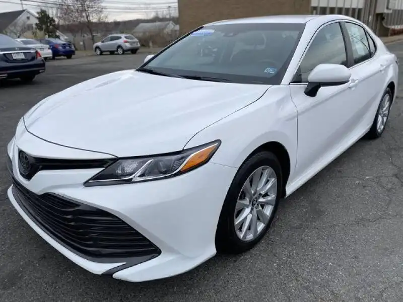 2018 Toyota Camry 2.5 Auto LE's photo