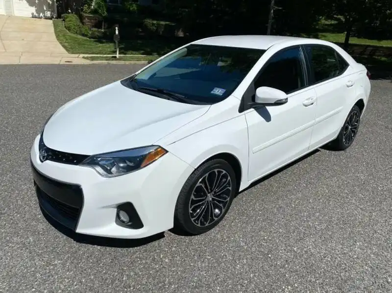 2014 Toyota Corolla S Plus AT's photo