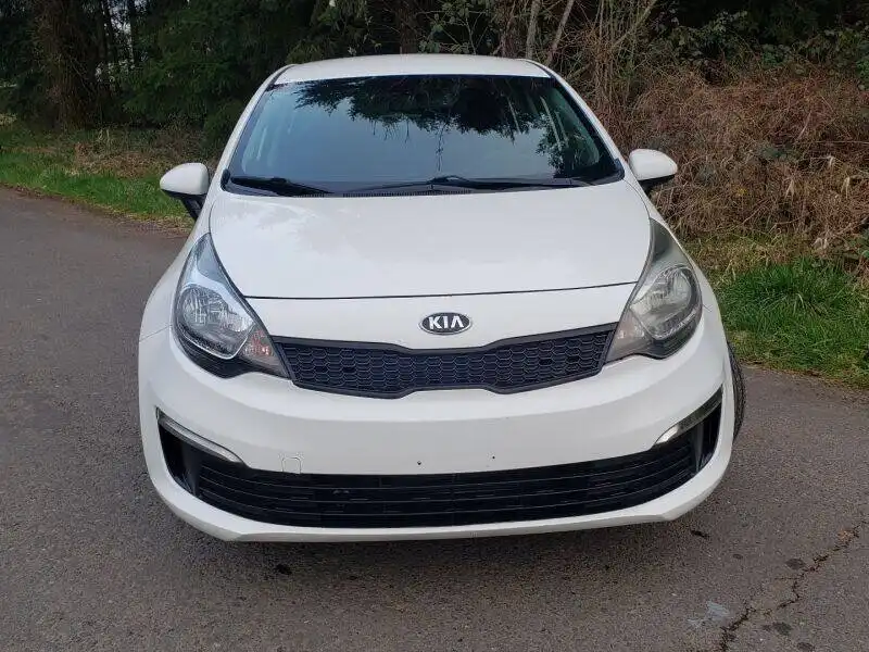 2016 Kia Rio LX AT's photo