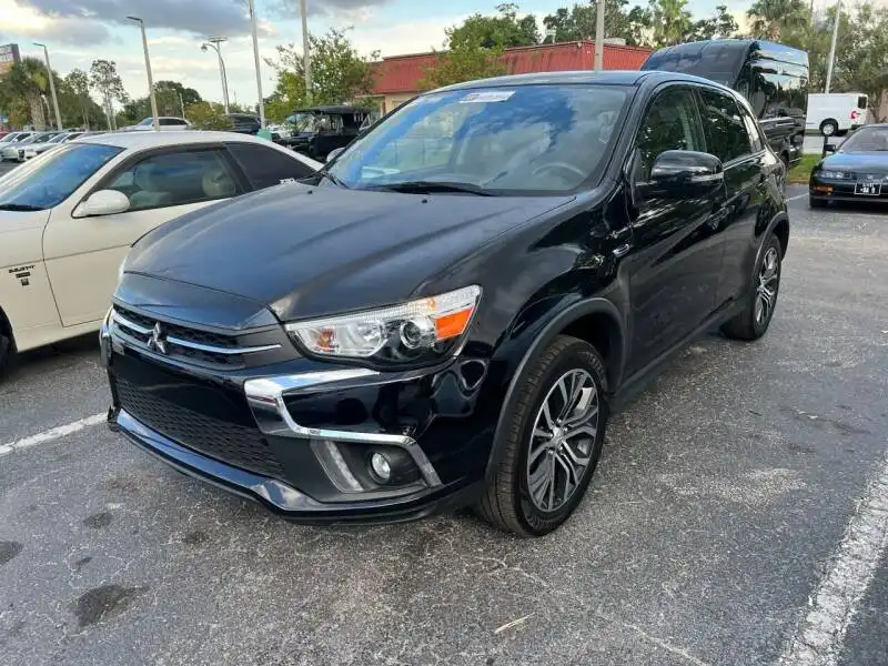 2015 Mitsubishi Outlander Sport 2.0 ES 2WD CVT's photo