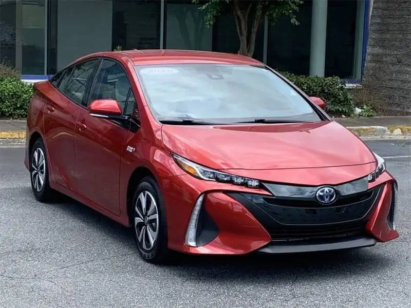 2018 Toyota Prius Prime Premium's photo
