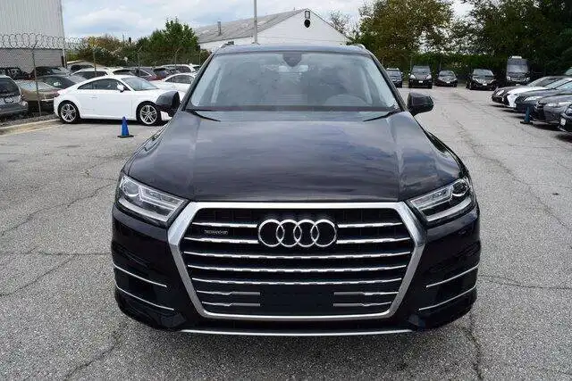 2017 Audi Q7 3.0T quattro tiptronic Premium Plus's photo