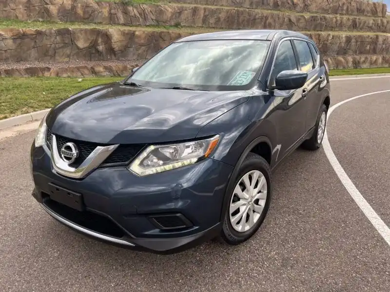 2016 Nissan Rogue S AWD's photo
