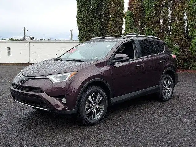 2018 Toyota RAV4 XLE AWD's photo