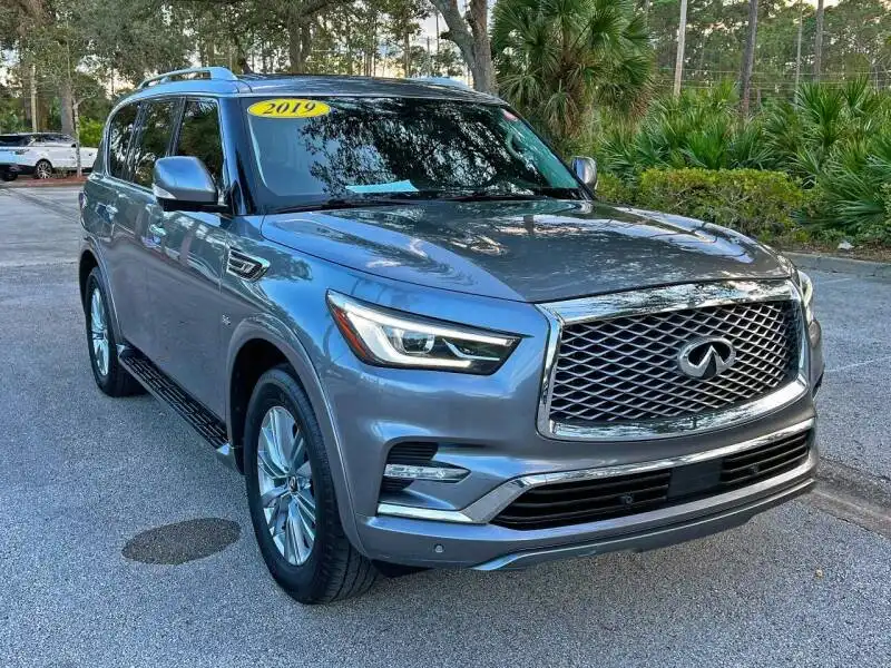 2019 INFINITI QX80 Base's photo