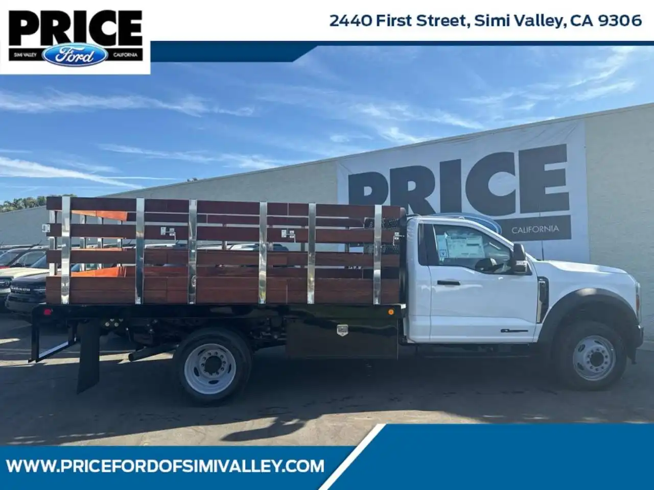 2024 Ford F-450 XL Regular Cab DRW 169 in's photo