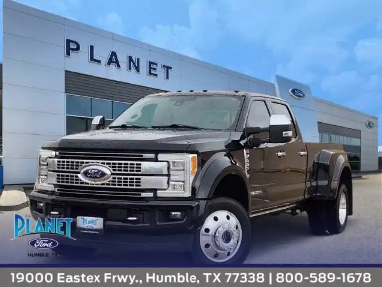 2018 Ford F-450 Platinum 4x4 Crew Cab 8' Box DRW's photo