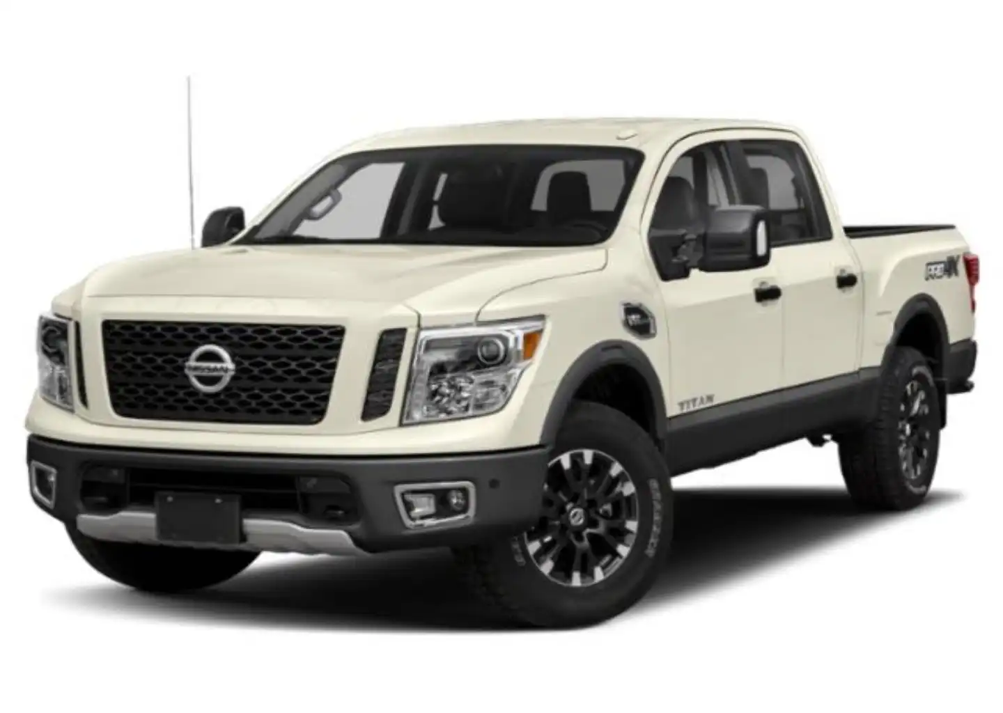2019 Nissan Titan PRO-4X 4WD Crew Cab's photo