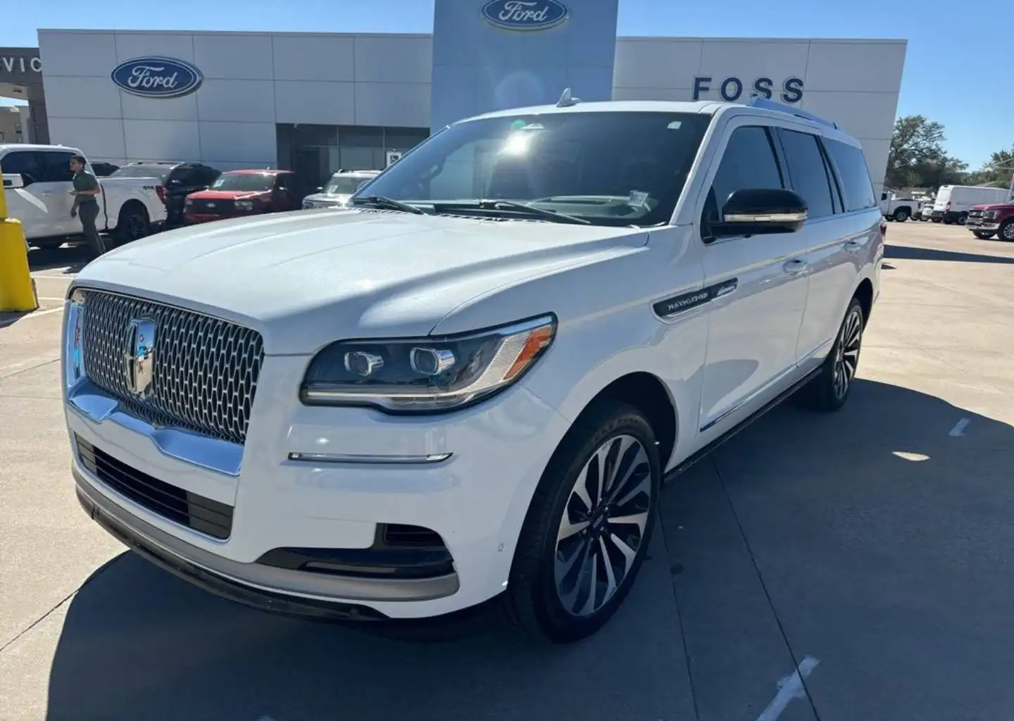 2022 Lincoln Navigator Reserve 4WD's photo
