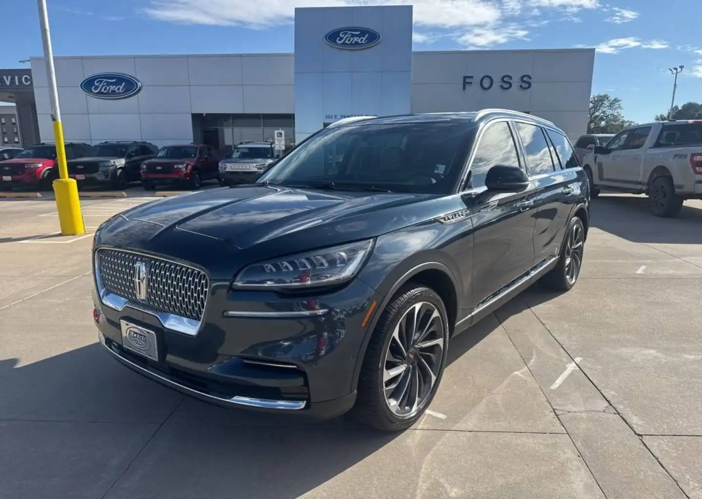 2022 Lincoln Aviator Reserve AWD's photo
