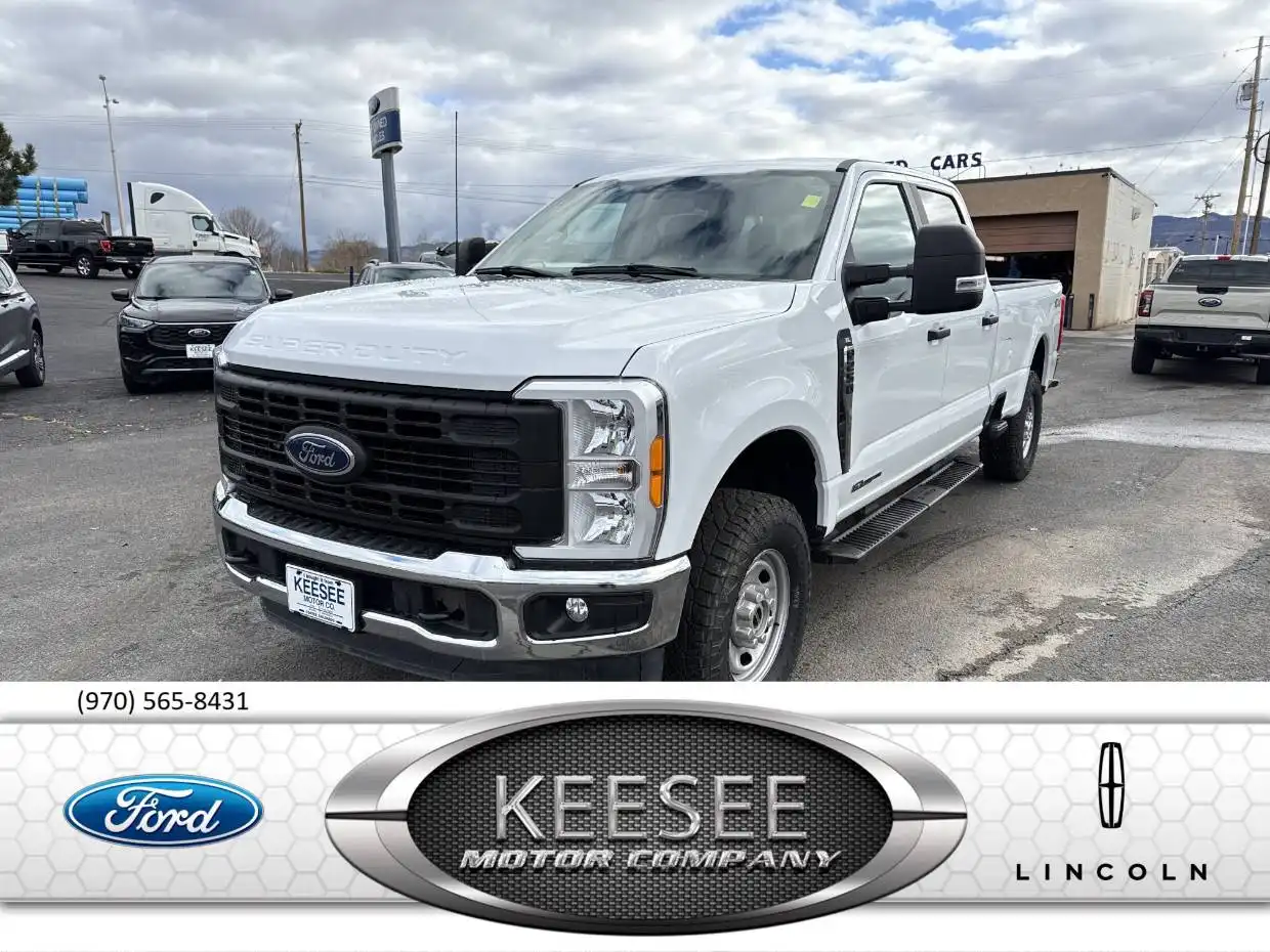 2023 Ford F-250 XL 4x4 Crew Cab 8' Box's photo