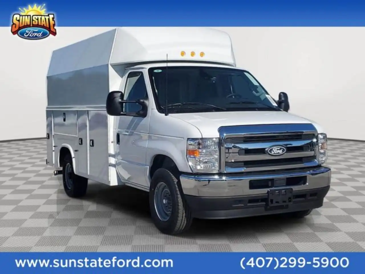 2026 Ford E-Series SRW E-350 Super Duty 138 in WB's photo