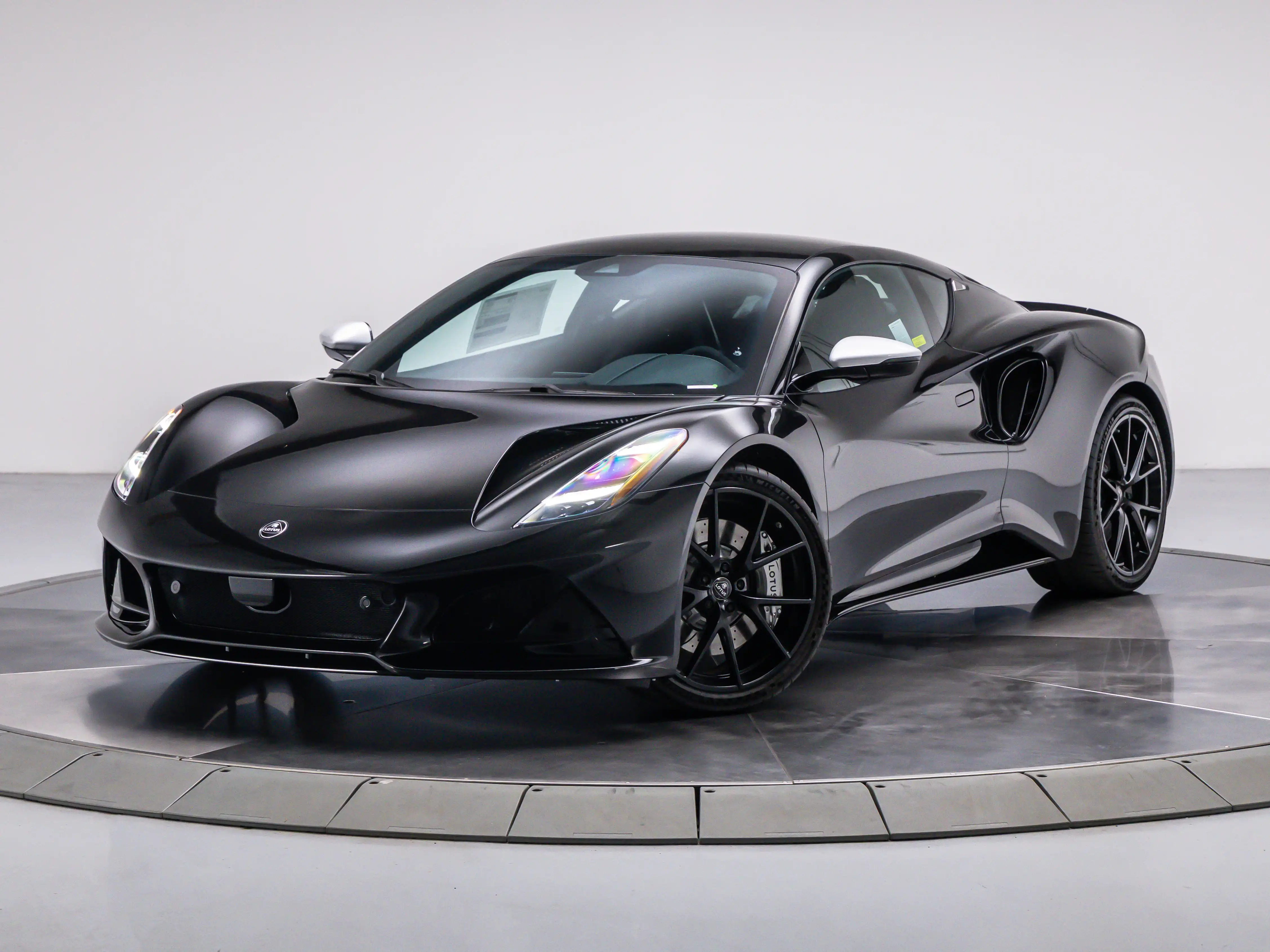 2026 Lotus Emira's photo