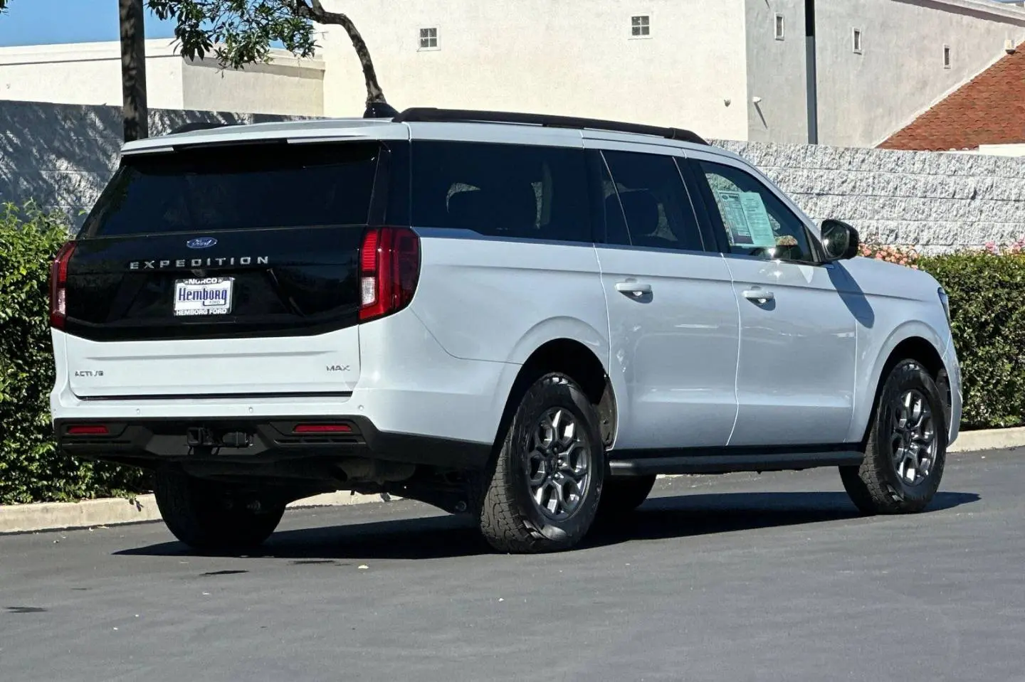 2025 Ford Expedition Active MAX 4x4 photo 4