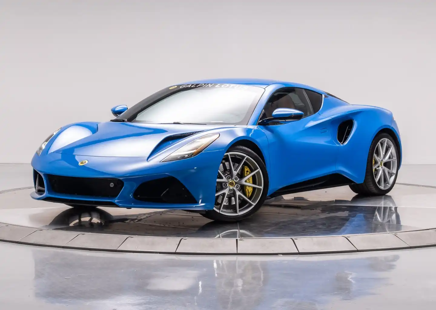 2024 Lotus Emira 3.5 V6 First Edition Auto's photo