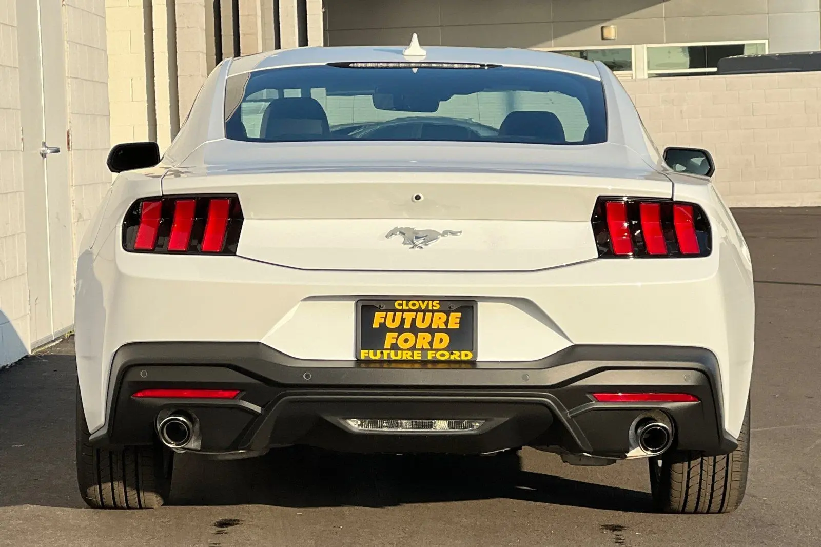 2026 Ford Mustang EcoBoost Fastback photo 4