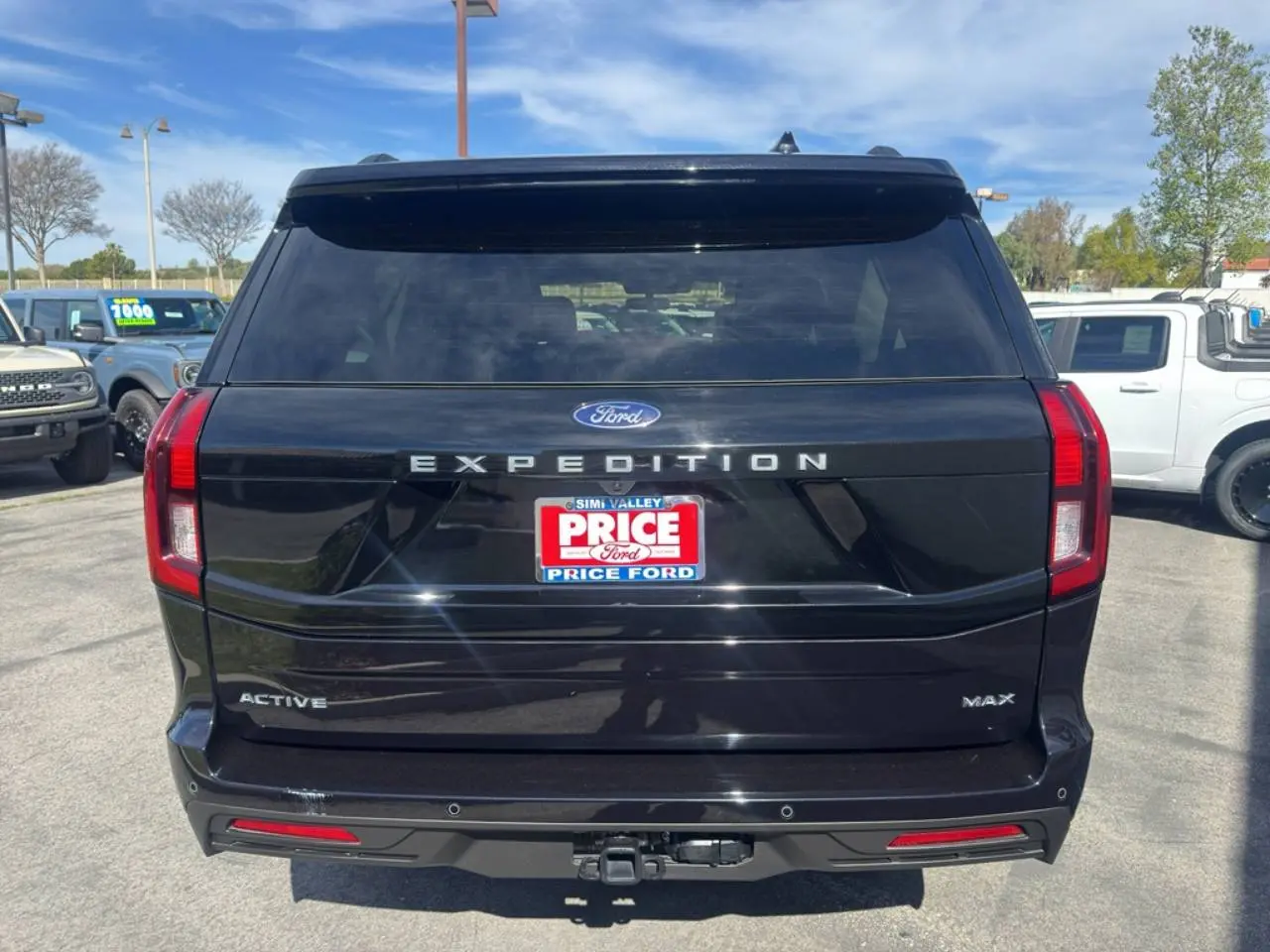 2025 Ford Expedition Active MAX 4x4 photo 3