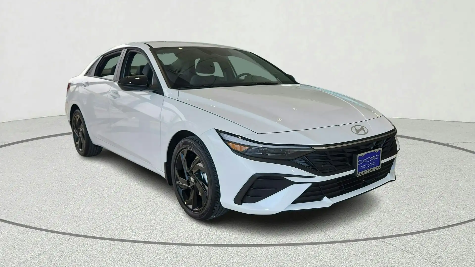 2026 Hyundai Elantra 2.0 SEL Sport IVT's photo