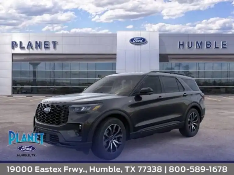 2026 Ford Explorer ST-Line RWD's photo