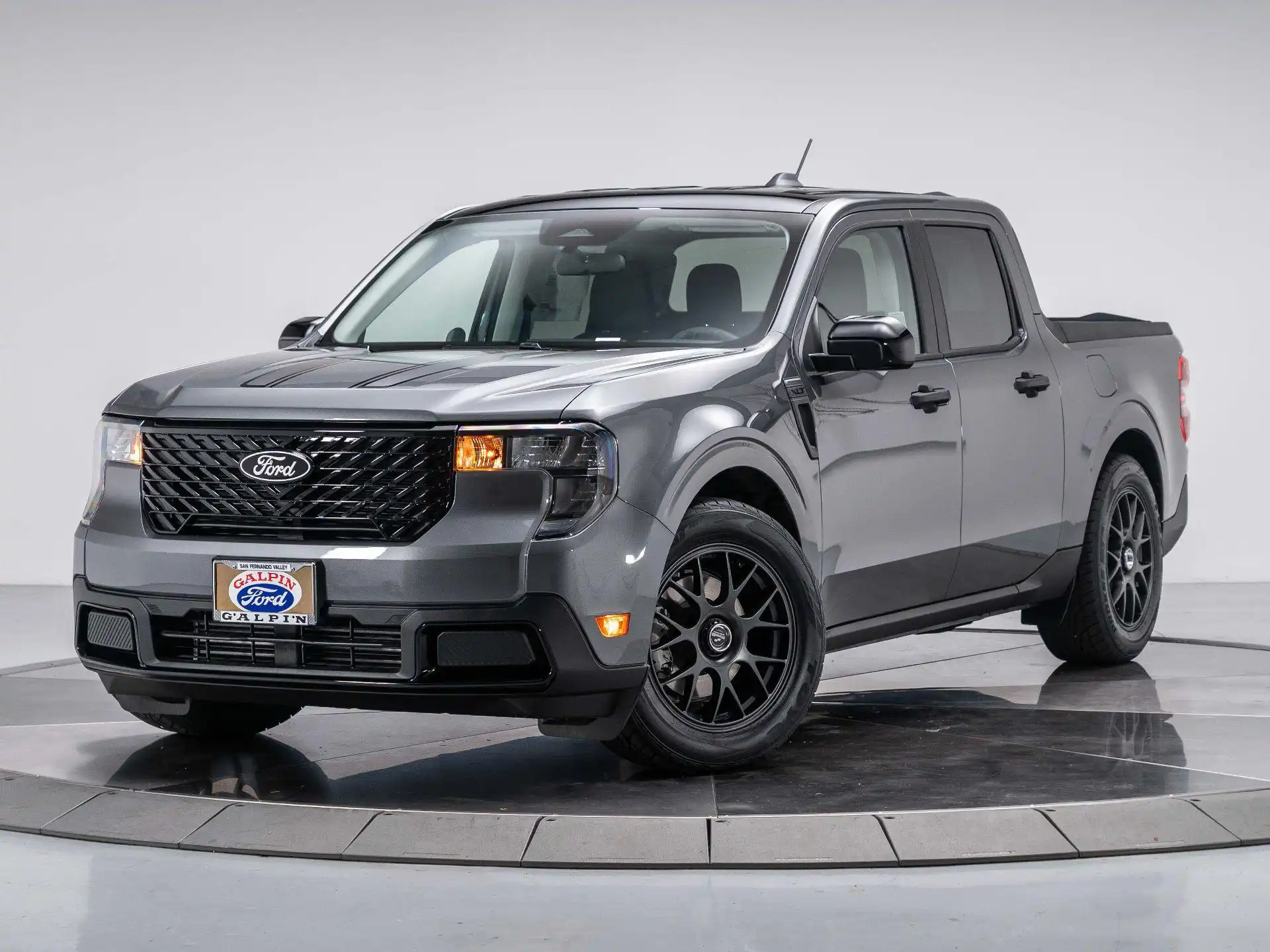 2025 Ford Maverick XLT AWD's photo
