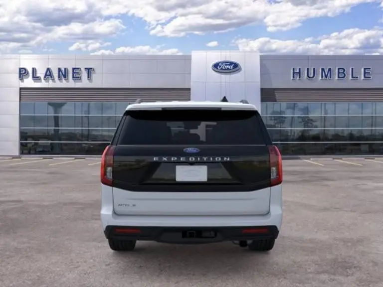 2026 Ford Expedition Active photo 5
