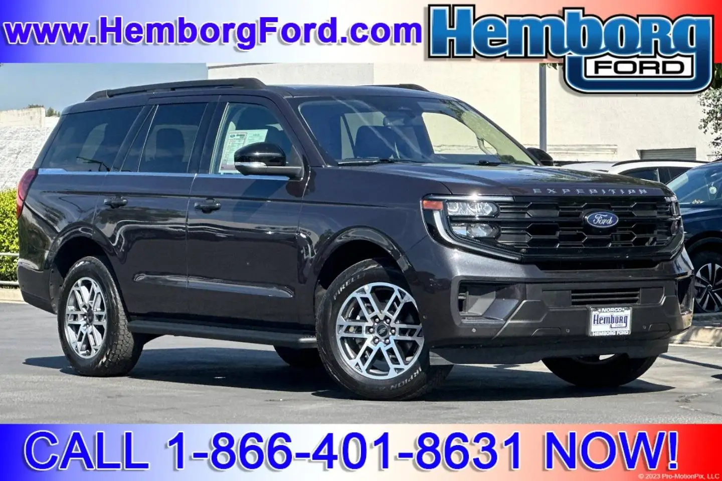 2025 Ford Expedition Active 4x4 photo 1