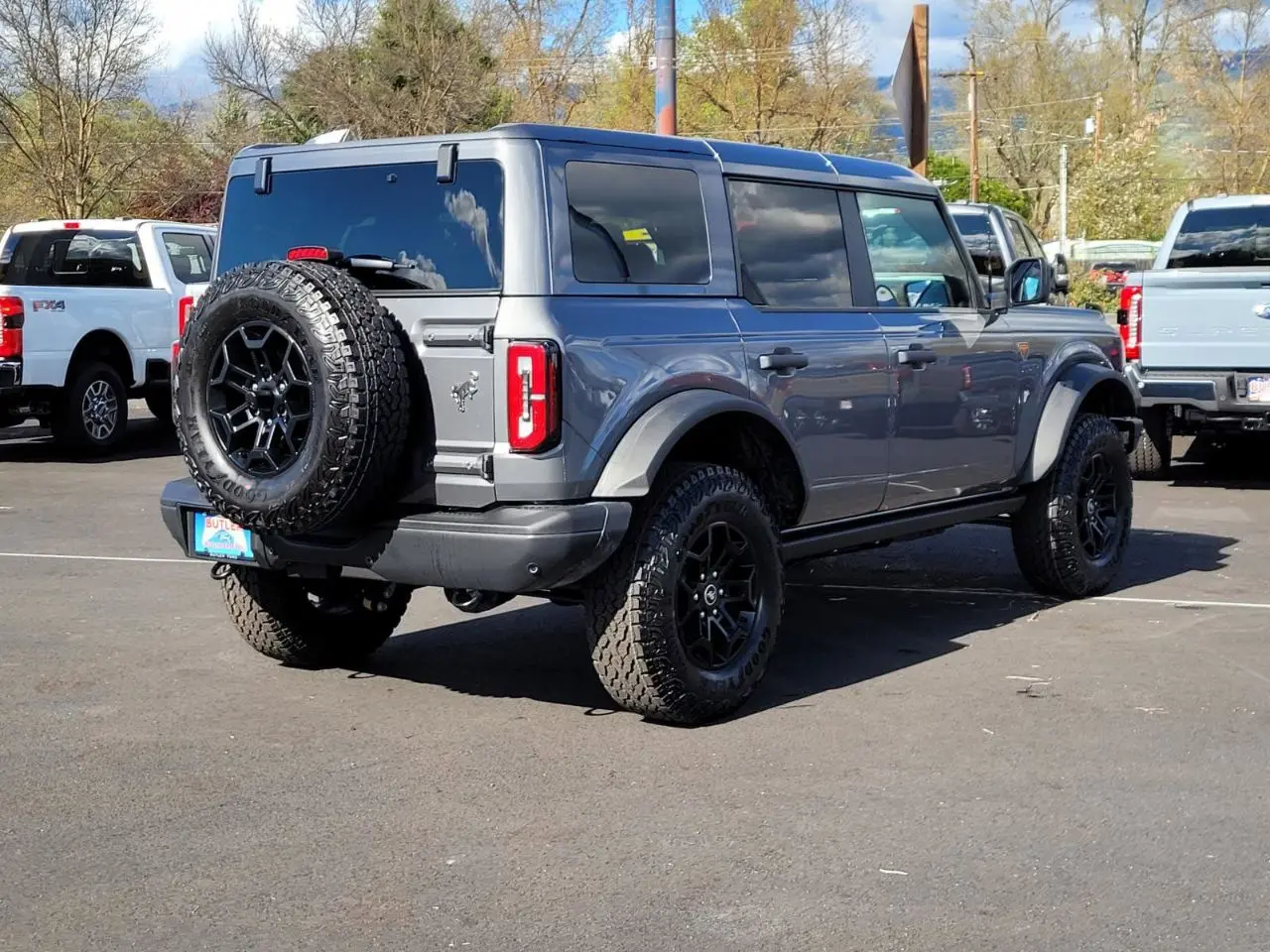 2026 Ford Bronco Badlands 4x4 photo 5