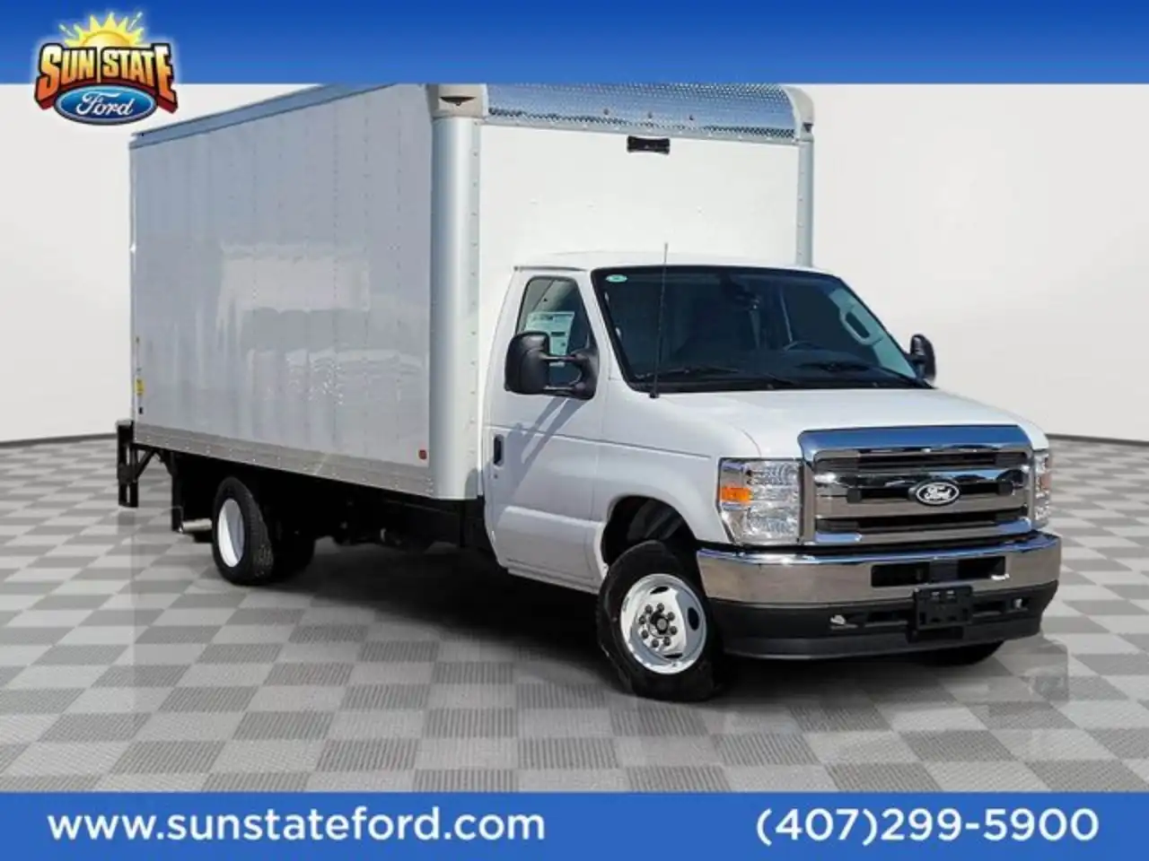 2027 Ford E-Series DRW E-450 Super Duty 176 in WB's photo