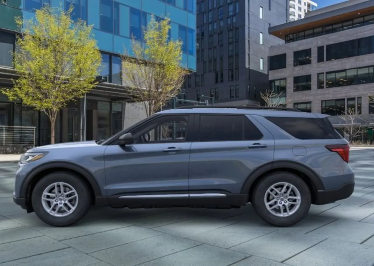 2025 Ford Explorer Active RWD PL535 photo 3