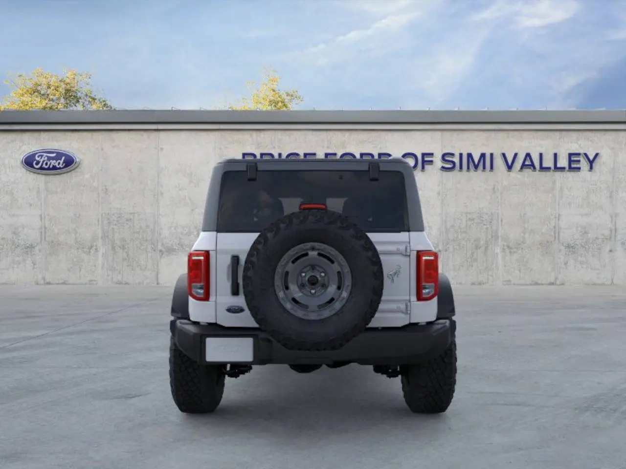 2025 Ford Bronco Base 4x4 photo 5