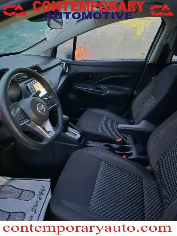 2020 Nissan Versa 1.6 S CVT's photo