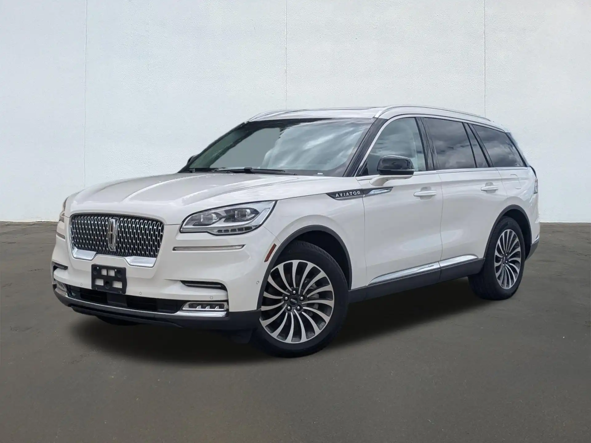 2023 Lincoln Aviator Reserve RWD's photo