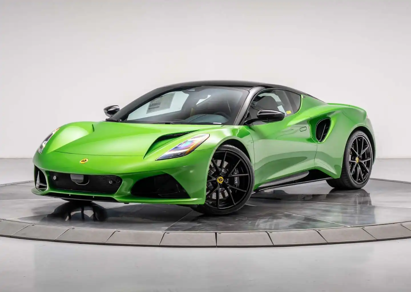 2026 Lotus Emira's photo