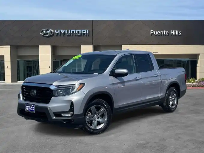 2021 Honda Ridgeline RTL-E AWD's photo