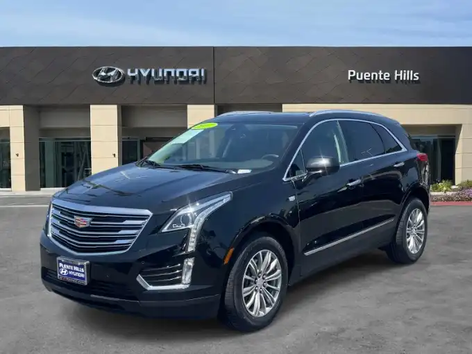 2017 Cadillac XT5 FWD Luxury's photo