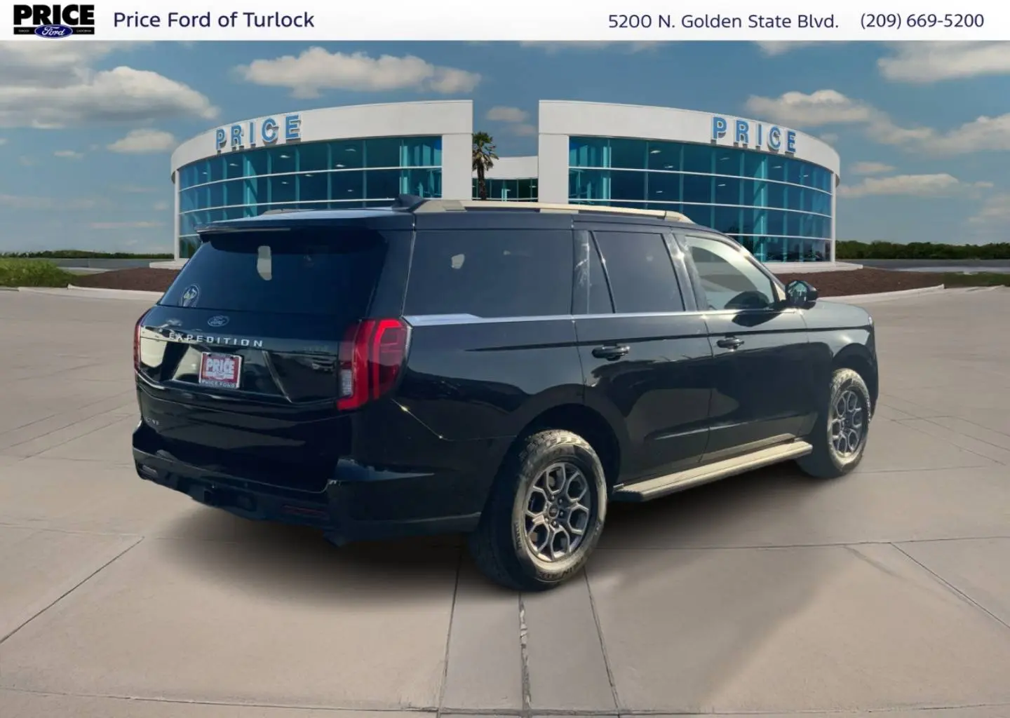 2025 Ford Expedition Active 4x4 photo 5