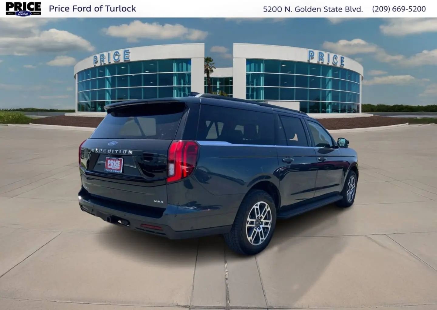 2025 Ford Expedition Active MAX 4x4 photo 5