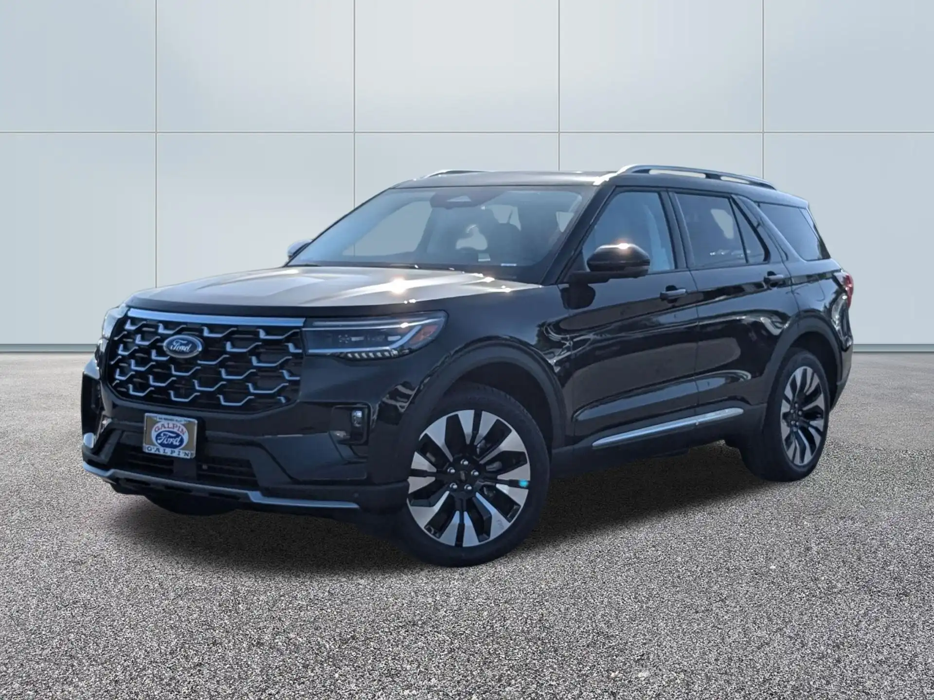 2026 Ford Explorer Platinum 4WD's photo