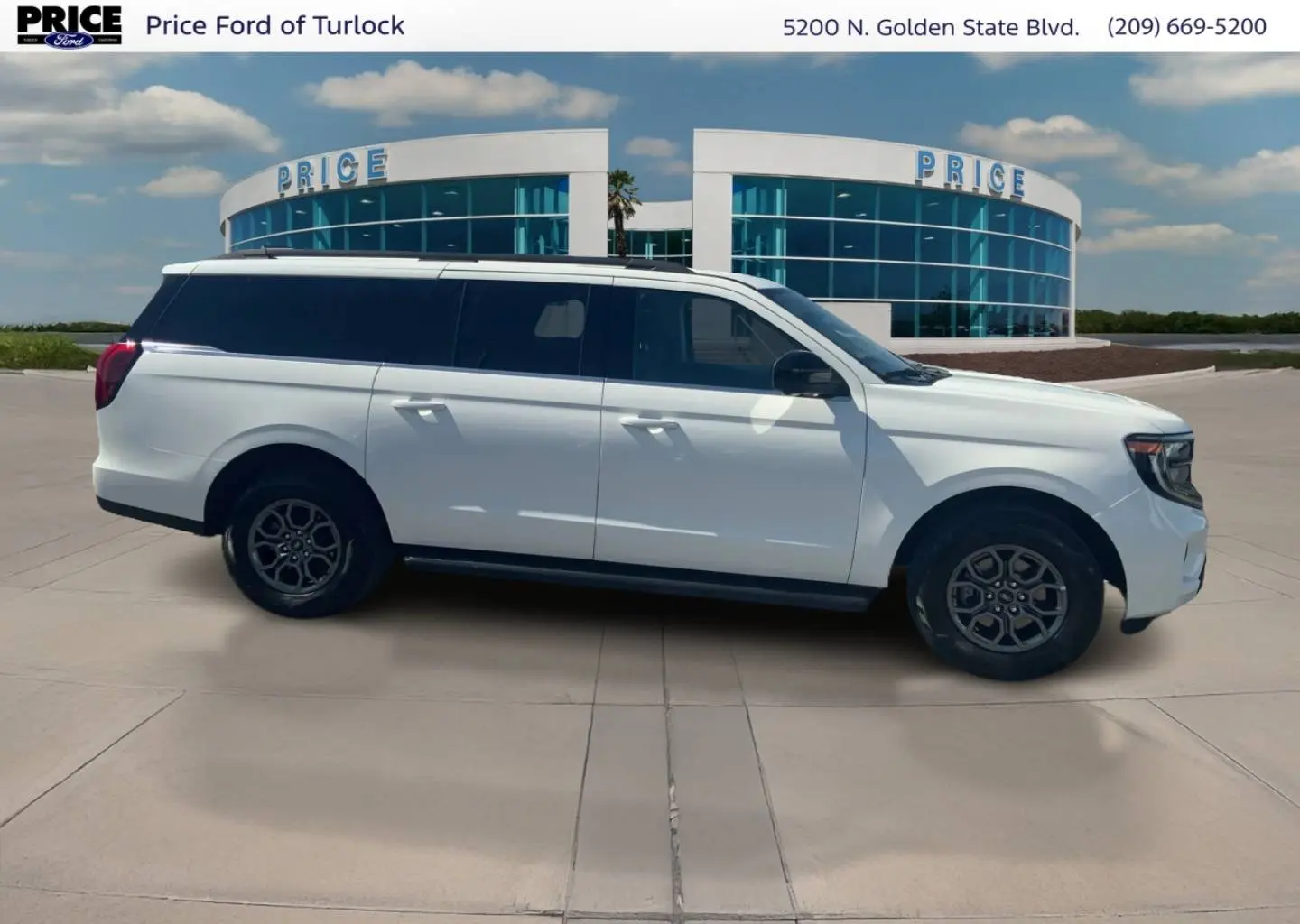 2025 Ford Expedition Active MAX 4x4 photo 4