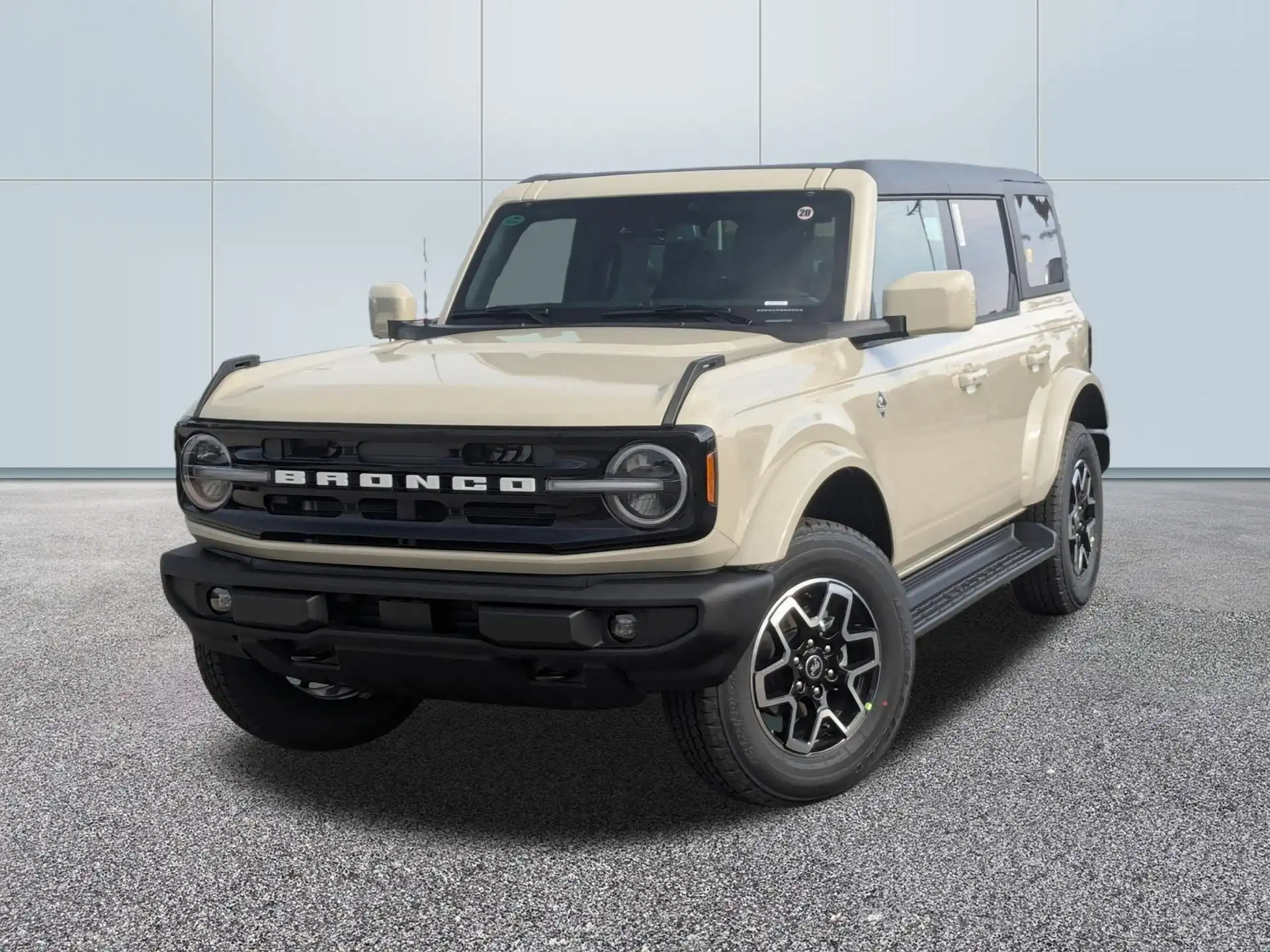 2025 Ford Bronco Outer Banks 4x4's photo