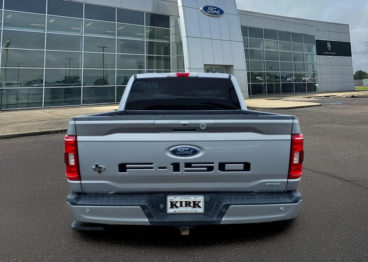 2021 Ford F-150 XLT 4x4 SuperCrew 5-1/2 Box photo 4