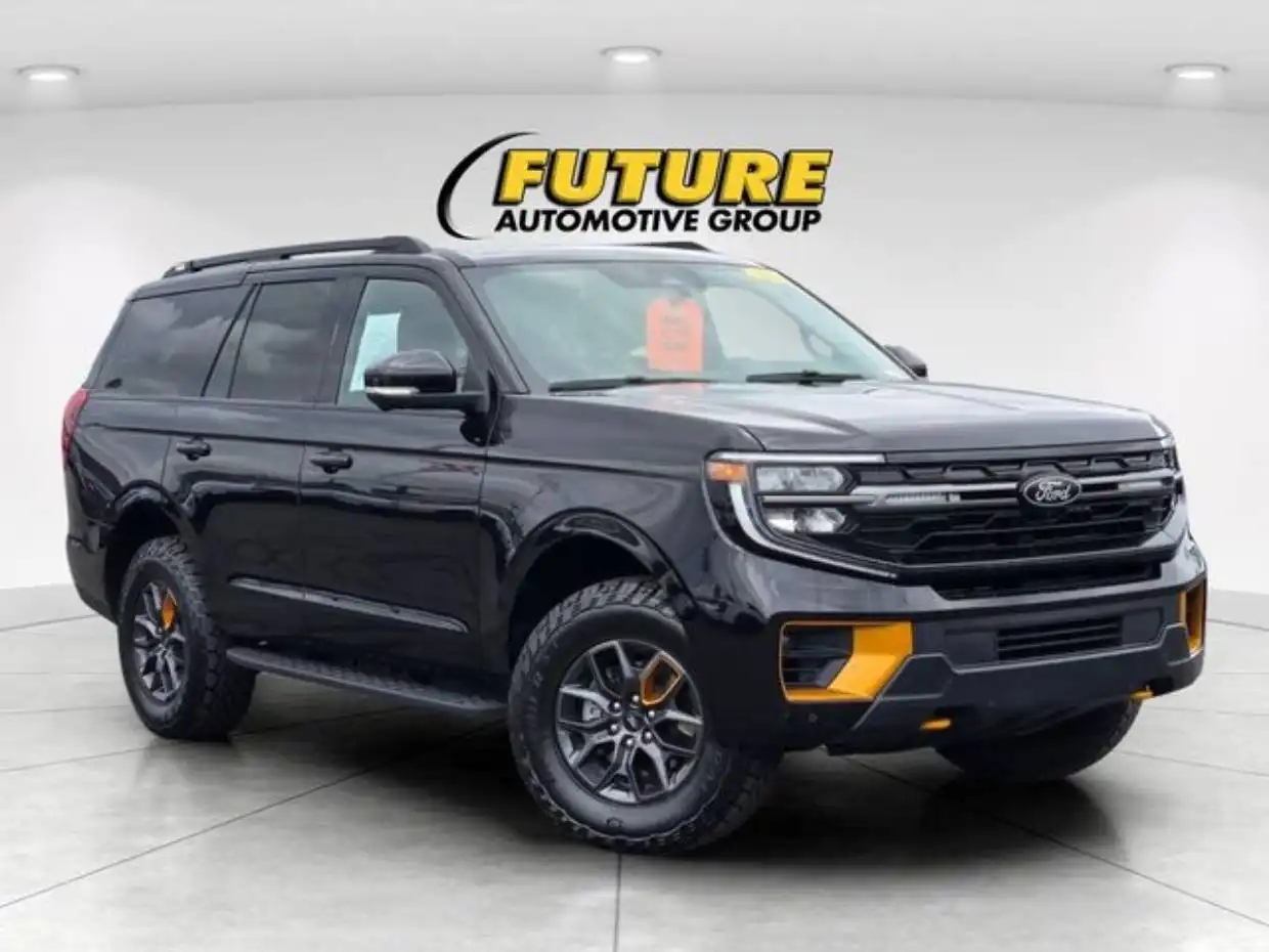 2026 Ford Expedition Tremor 4x4's photo