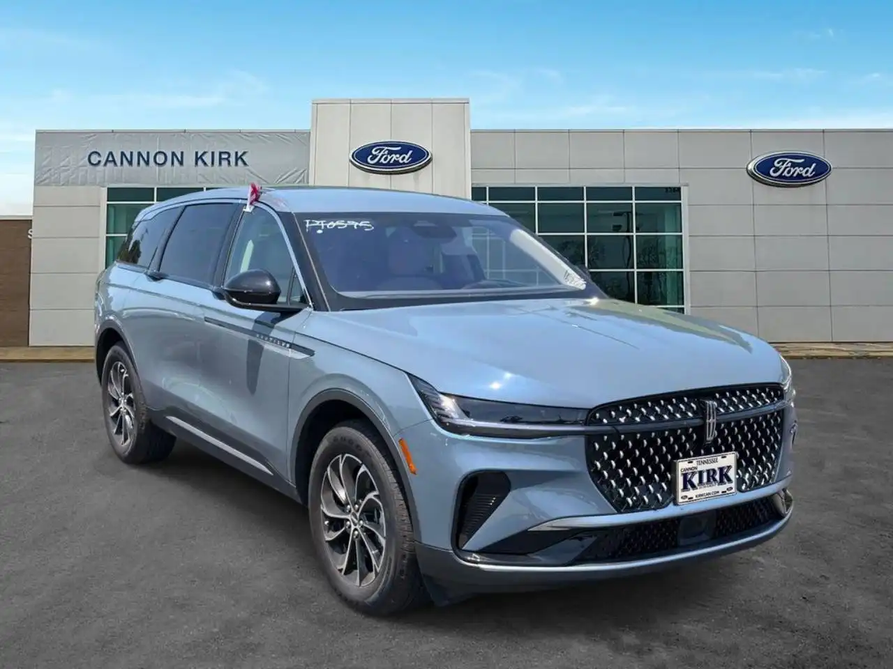 2025 Lincoln Nautilus Premiere AWD's photo