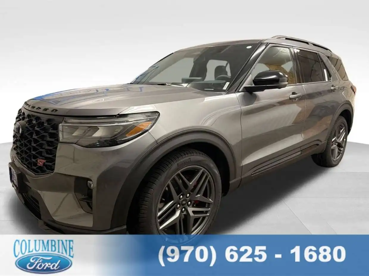 2026 Ford Explorer ST 4WD's photo