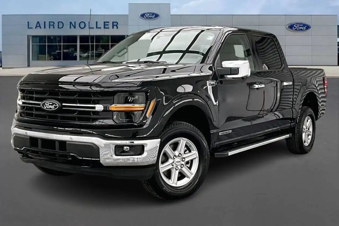 2025 Ford F-150 XLT 4x4 SuperCrew 5-1/2 Box's photo