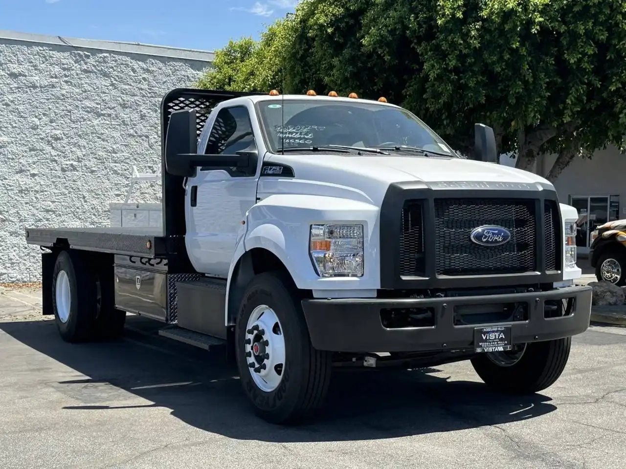 2025 Ford F-750's photo