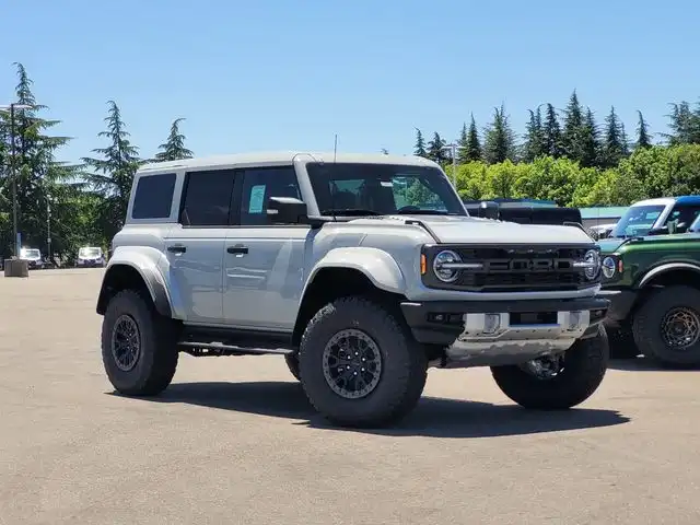 2026 Ford Bronco Raptor 4x4's photo