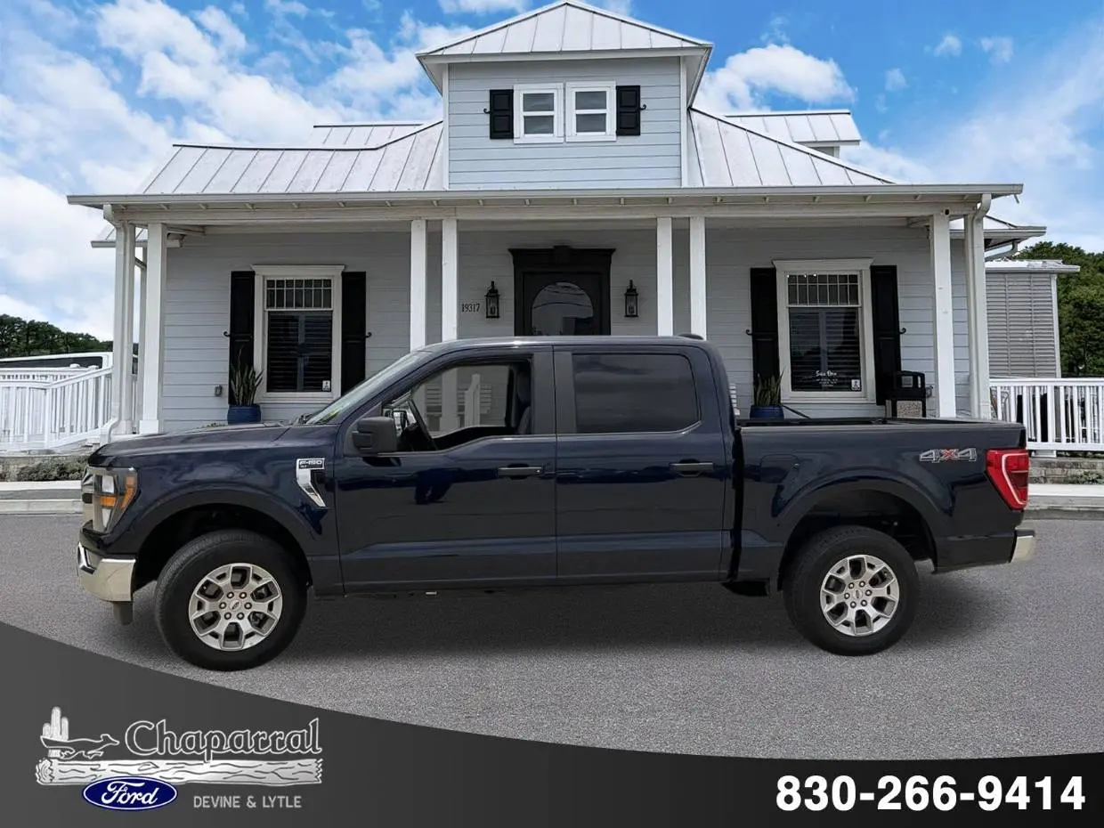 2023 Ford F-150 XLT 4x4 SuperCrew 5-1/2 Box photo 3