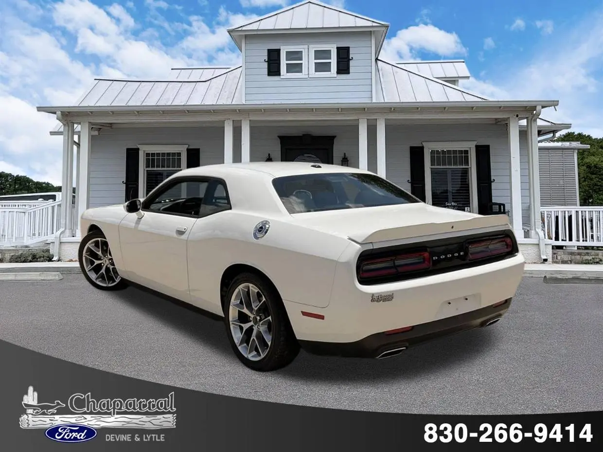 2021 Dodge Challenger GT Auto photo 4